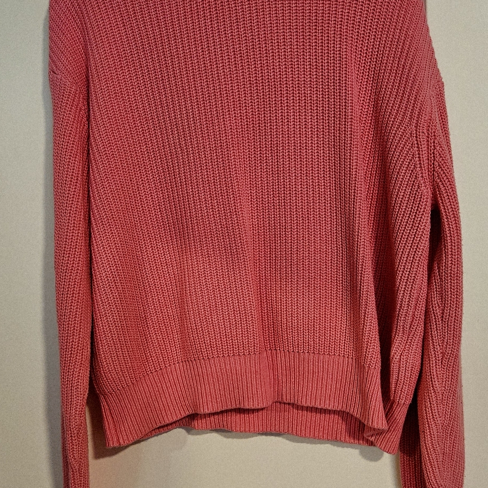 Women's Pink Sweater